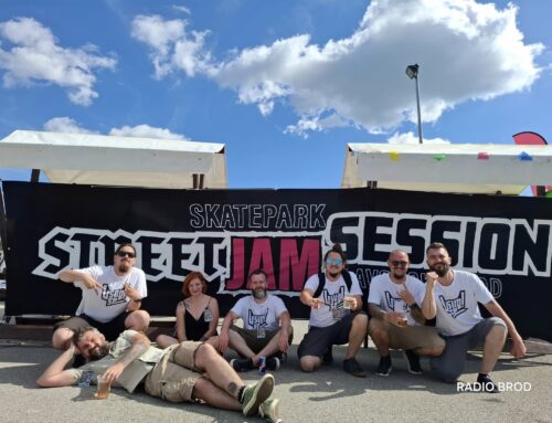 3. STREET JAM SESSION